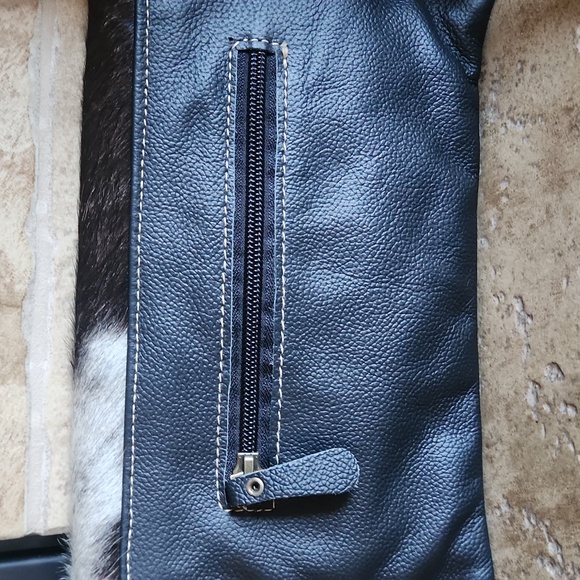 Myra  fur and leather crossbody bag with western flare - Picture 3 of 13